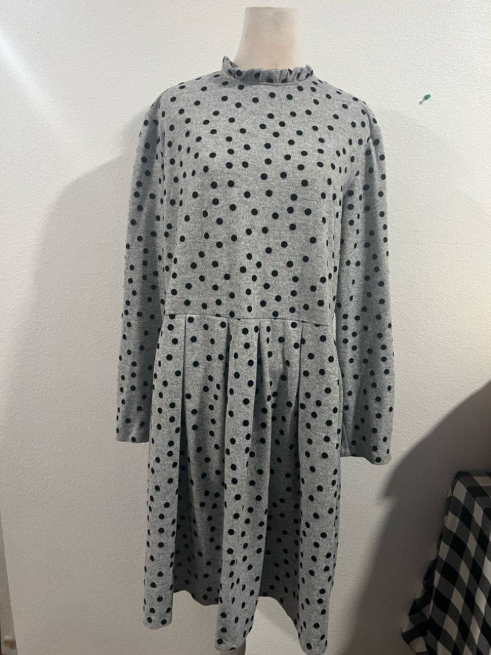 Polka Dot Midi Dress in Light Gray and Black